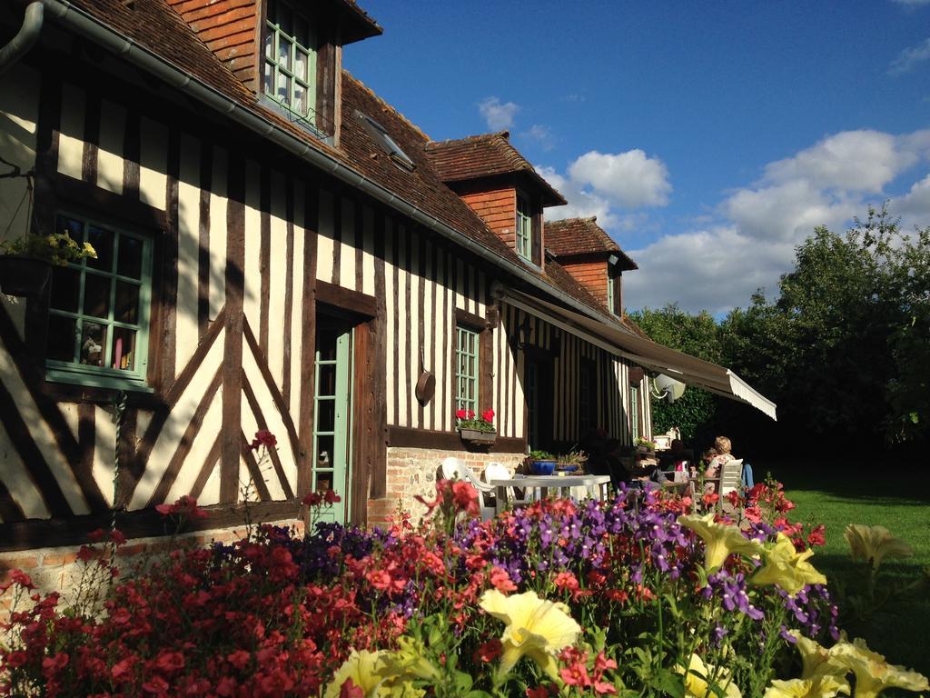 La Baronnie Bed & Breakfast Vieux-Pont Exterior foto